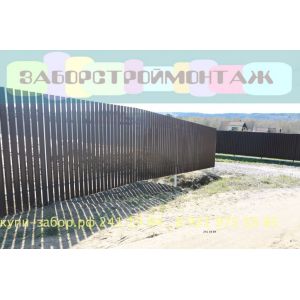 Забор из металлического штакетника 2.0